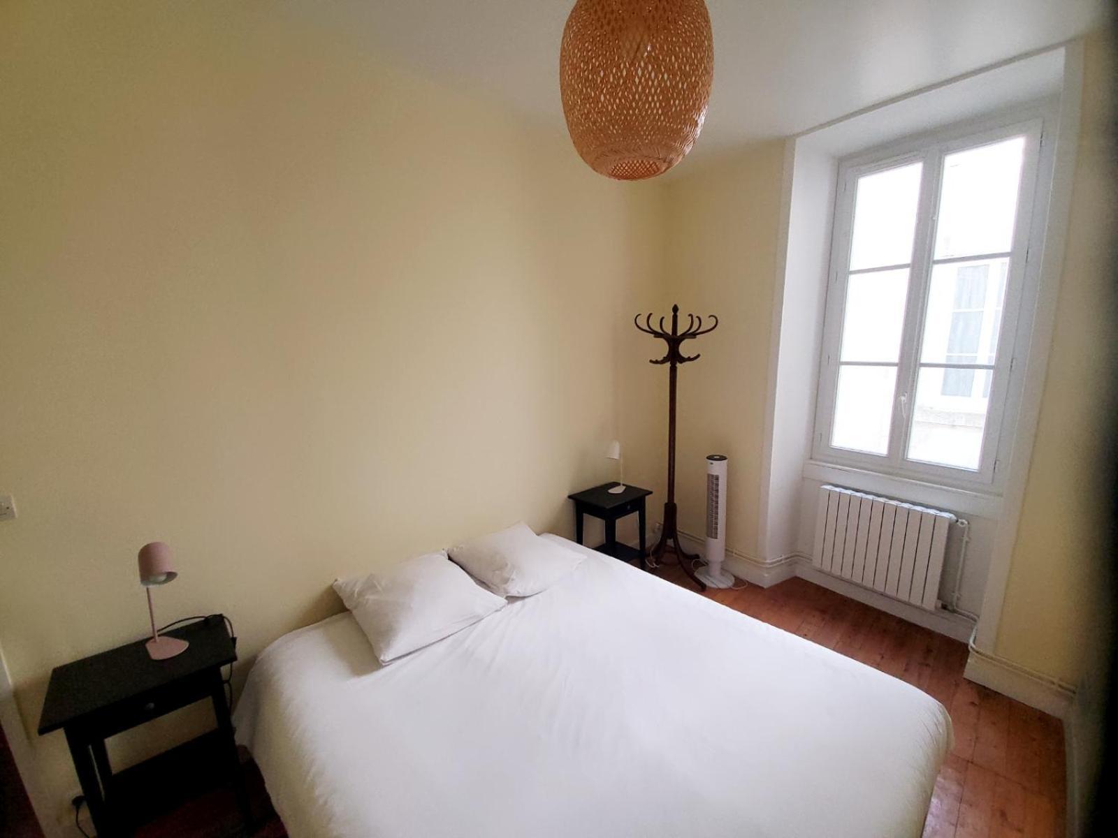 La Maison De Ville 76M2 Avec Terrasse De 22M2 لا روشيل المظهر الخارجي الصورة